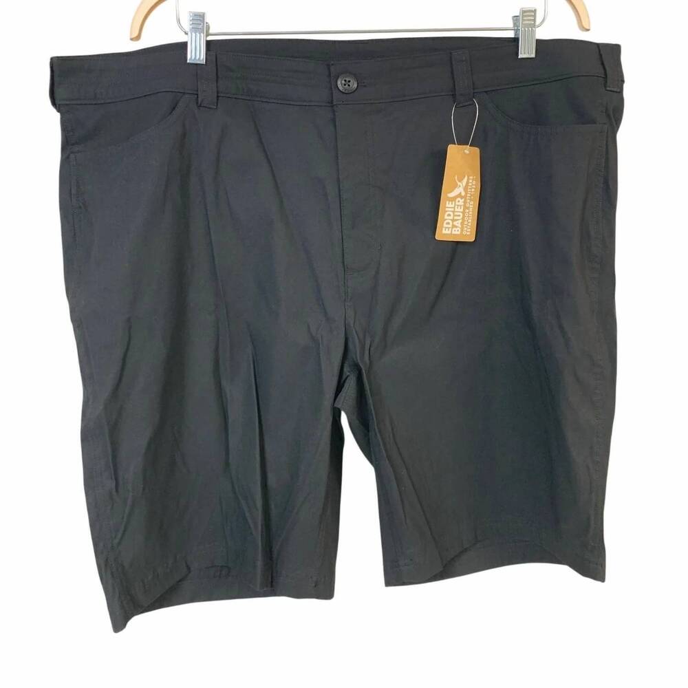 NEW EDDIE BAUER women's rainier bermuda mid rise outdoor shorts in black